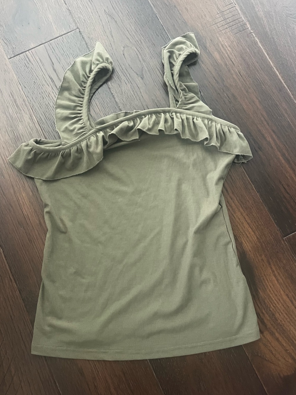 Ruffle Strap Tank Top in Green Like New